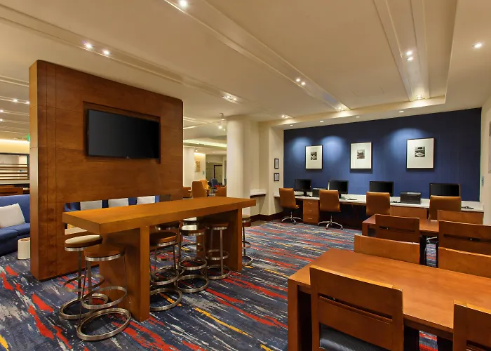 Holiday Inn Express Hotel & Suites Fisherman\'S Wharf By Ihg